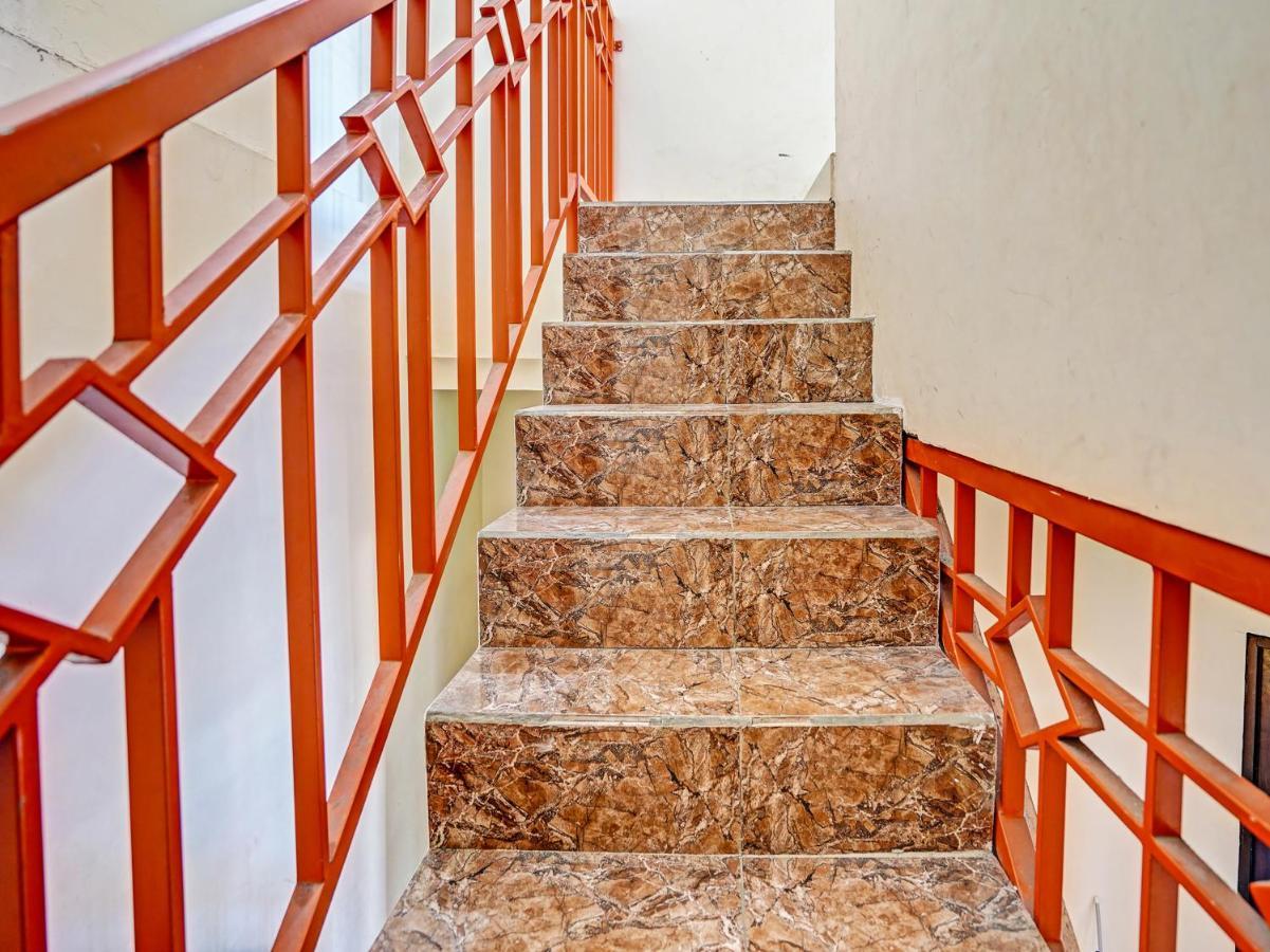 Oyo 91587 Griya Buah De5 Syariah Hotel Сидоарджо Екстериор снимка