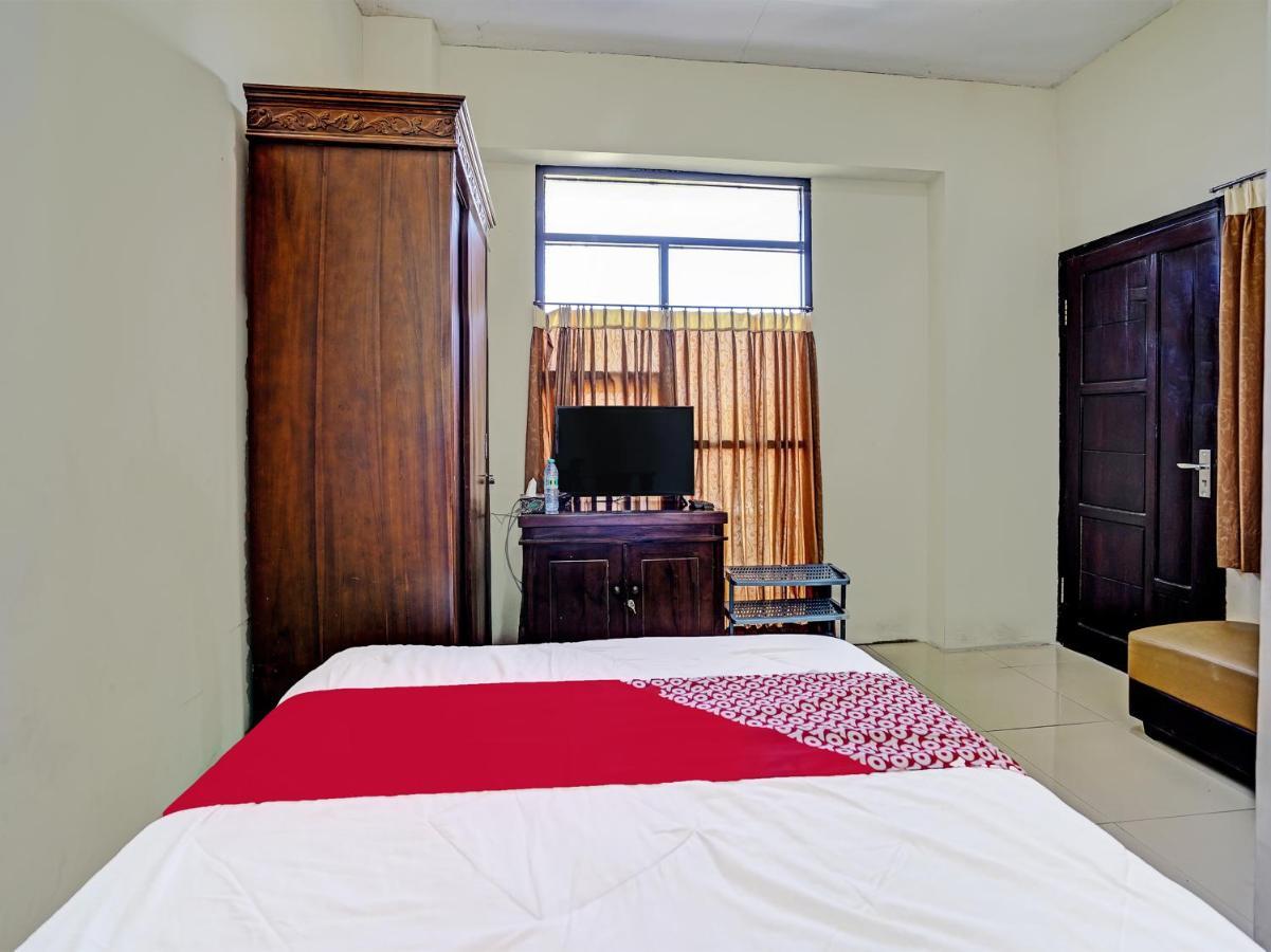 Oyo 91587 Griya Buah De5 Syariah Hotel Сидоарджо Екстериор снимка