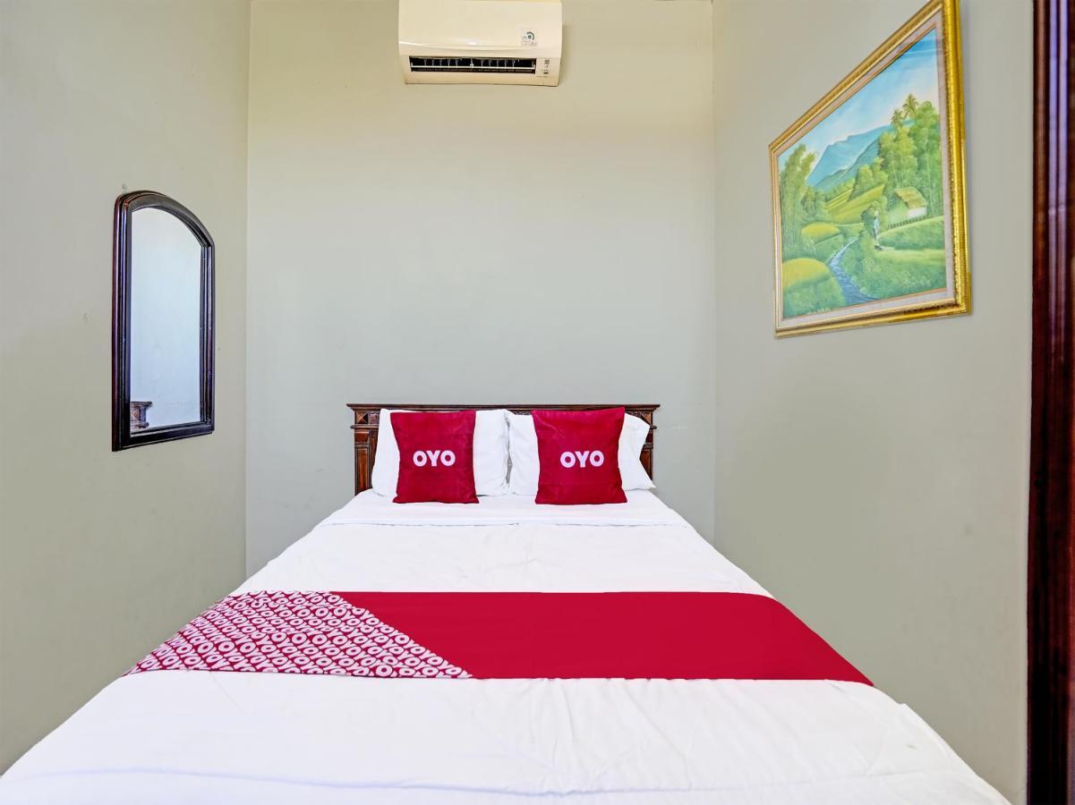 Oyo 91587 Griya Buah De5 Syariah Hotel Сидоарджо Екстериор снимка